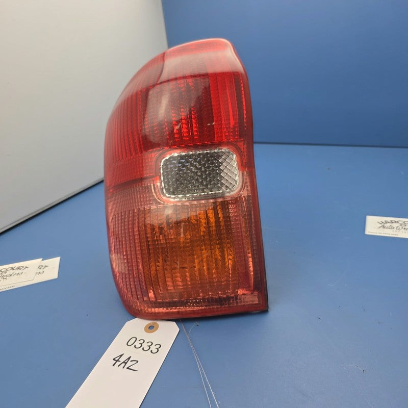 Tail Lamp Left Hand Fits Toyota Rav 4 05/2000-10/2005 ACA20