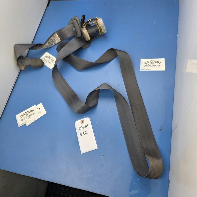 Right Rear Sear Belt Fits 3 Door Toyota Rav 4 05/2000-10/2005 ACA20