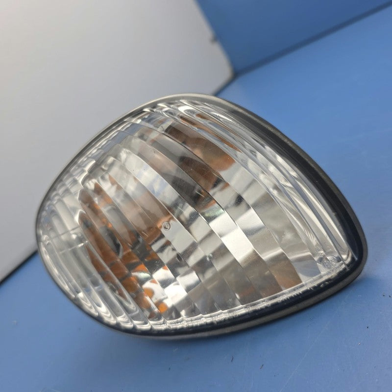 Front Corner Lamp Indicator Right Hand Suit Toyota Corolla AE112 10/19
