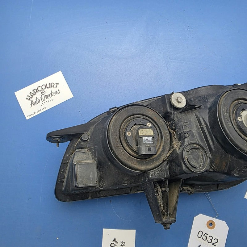 Head lamp Right Hand Suit Toyota Corolla AE112 10/1998-11/2001