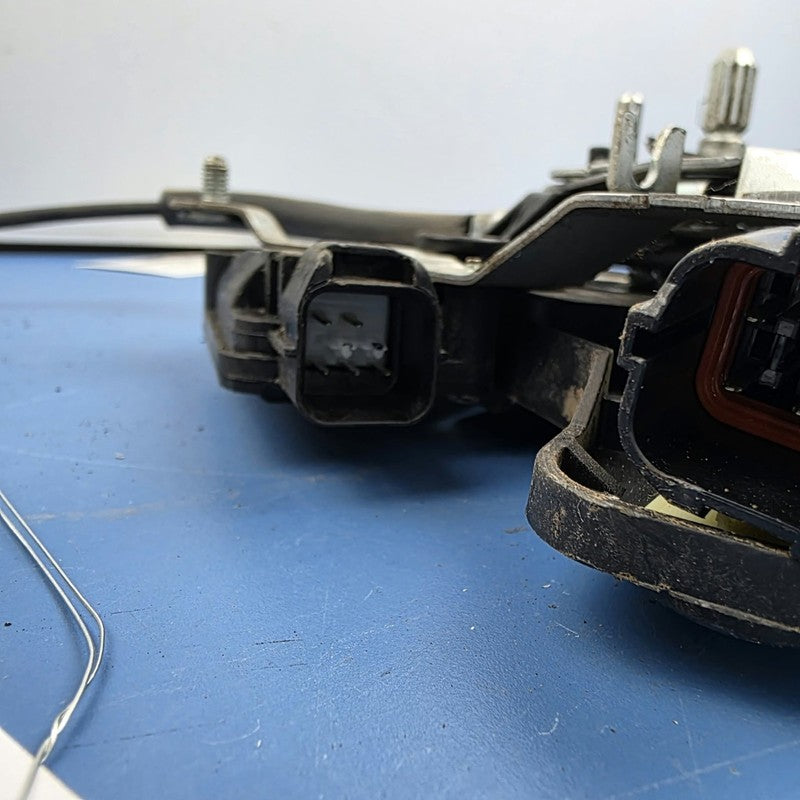 Rear Right Sliding Door Lock Latch Mechanism Genuine Suit Kia Carnival