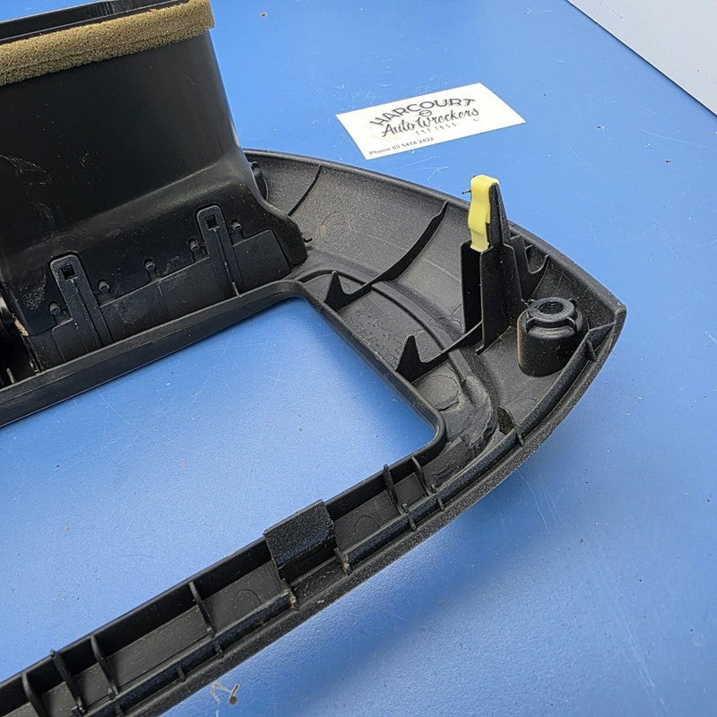 Radio Surround Center Dash Vent Panel Fits Toyota Rav 4 05/2000-05/200