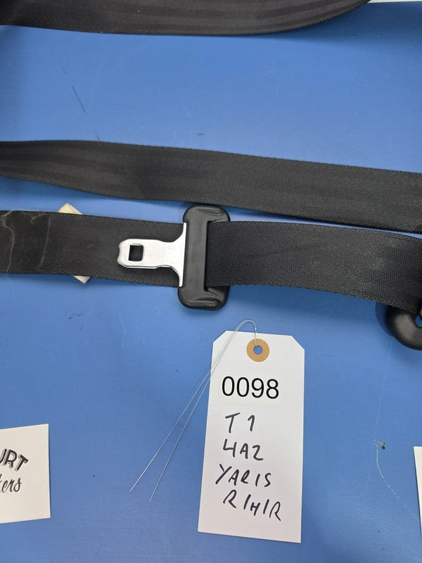 Toyota Yaris 2005-2011 Hatch 5 Door Right Rear Seat Belt Black