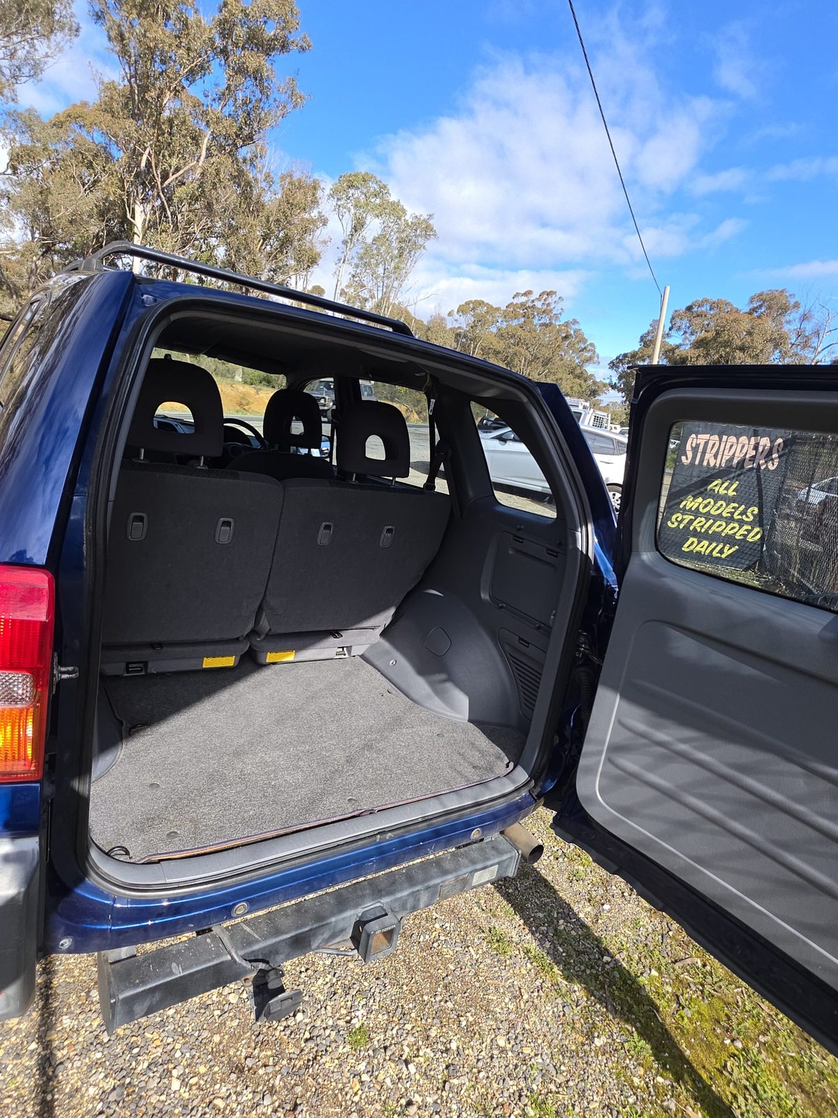 2002 RAV 4 5 DOOR, photo 5 of 6